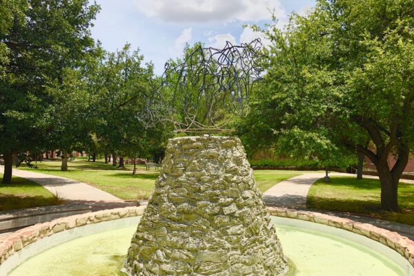 SR-fountain